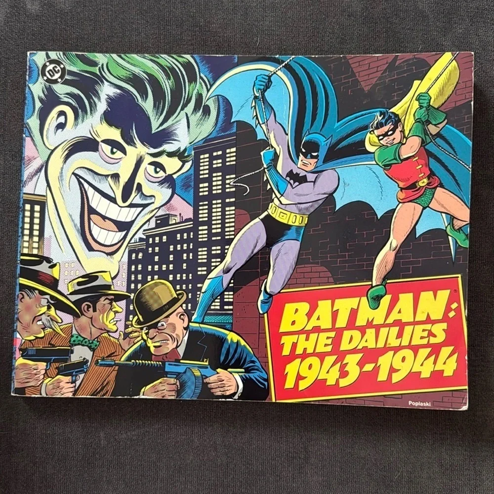 Batman the Dailies 1943-1946 DC Book